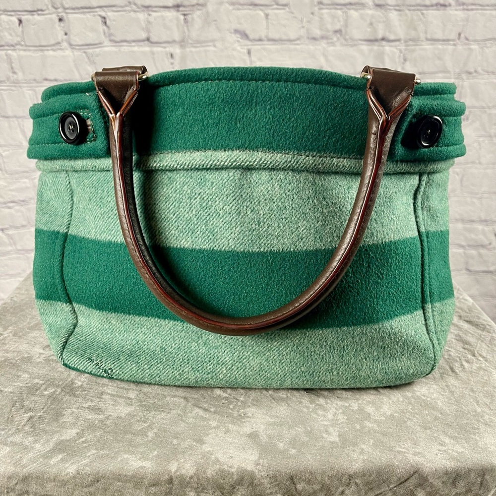 One Day Sale Rare Kate Spade Beantown Green Stripe Quin Handbag - Picture 14 of 17